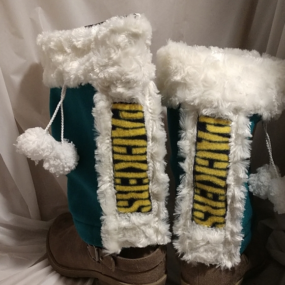 Custom NFL boot covers ANY Team - Picture 3 of 8